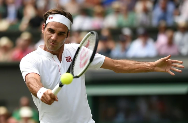 Le Suisse Roger Federer contre le Français Adrian Mannarino en 8es de finale de Wimbledon, le 9 juillet 2018 
