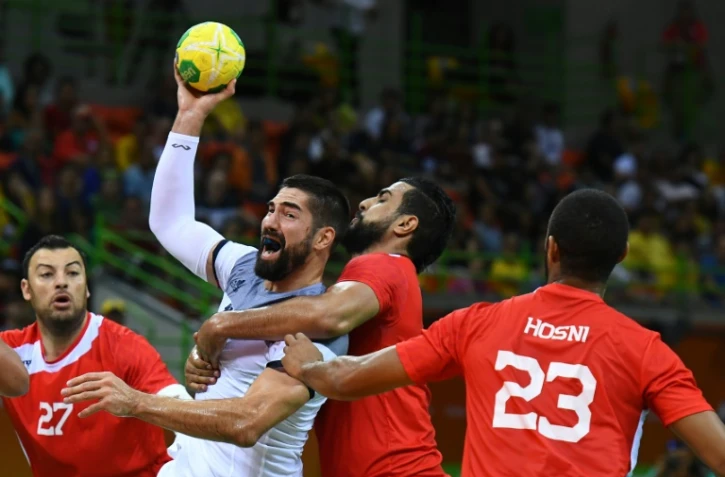 Le Français Nikola Karabatic face à la Tunisie, aux JO de Rio le 7 août 2016