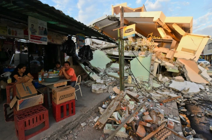 Destructions à Manta en Equateur, après le trempblement de terre qui a tué au moins 272 personnes, le 17 avril 2016 
