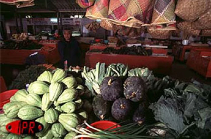 Pour les fruits et les légumes les Réunionnais sont  fidèles aux marchés forains qui se tiennent dans presque toutes les communes de l'île