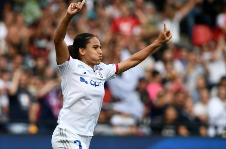 La milieu de terrain de Lyon Amel Majri lors de la victoire sur le PSG à Guingamp lors du Trophée des championnes le 21 septembre 2019