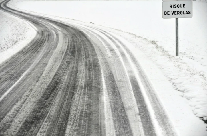 Neuf départements ont été placés en vigilance neige et verglas