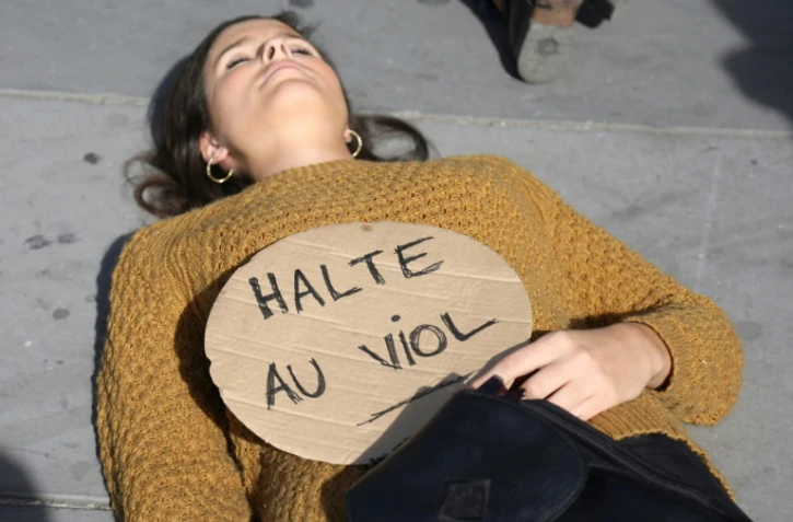 Rassemblement contre les violences sexistes et sexuelles Ă l'appel de #Noustoutes, le 29 septembre 2018 Ă Paris