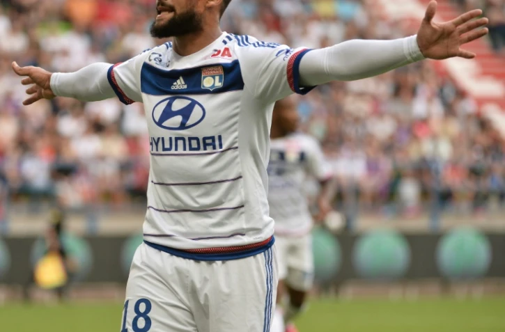 L'attaquant de l'OL Nabil Fekir, lors d'un match de Ligue 1 à Caen, le 29 août 2015