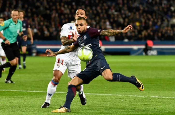Le défenseur international du PSG Layvin Kurzawa (c) lors du match contre l'Olympique Lyonnais, le 17 septembre 2017 au Parc des Princes