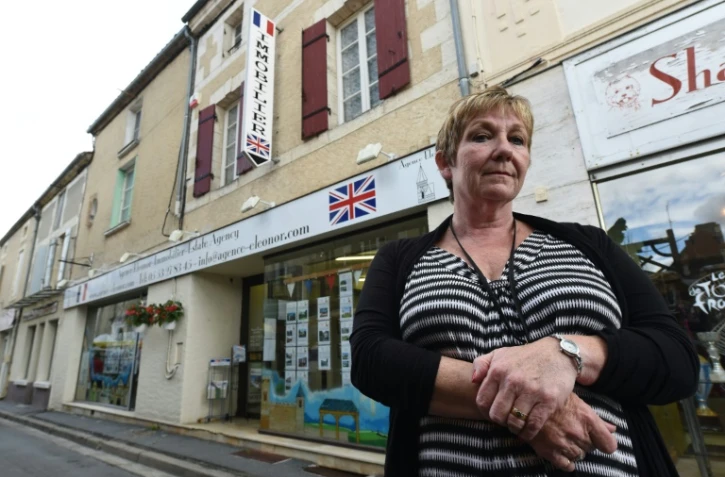 L'agente immobilière Terrie Simpson, le 16 juin 2016 à Eymet en Dordogne