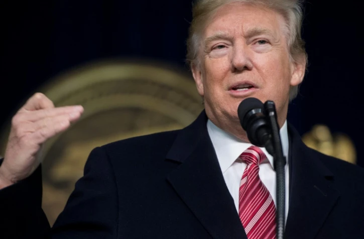 Le président américain Donald Trump s'exprime devant la presse dans sa résidence de Camp David, le 6 janvier 2018