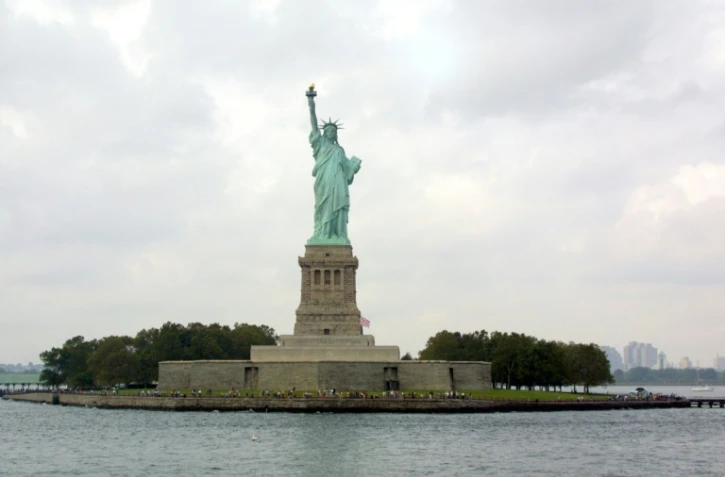 Clinton, Sanders et Trump, tous trois fiers de se dire ne-yorkais, affirment leur amour pour cette ville avant les Primaires de mardi, une étape clé dans la course à l'investiture