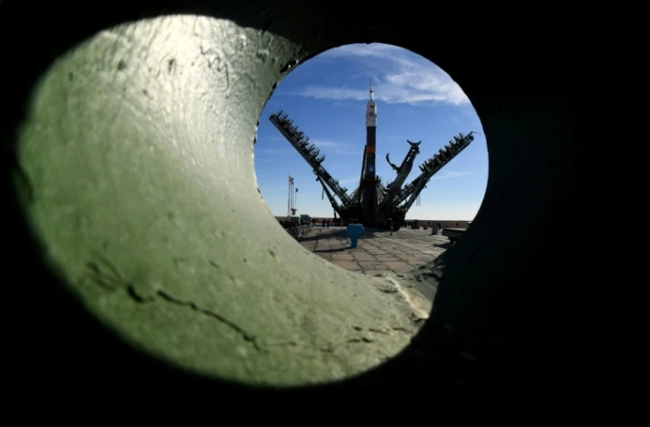 Une fusée Soyouz MS-10 est assemblée sur le cosmodrome russe de Baïkonour au Kazakhstan le 9 octobre 2018.