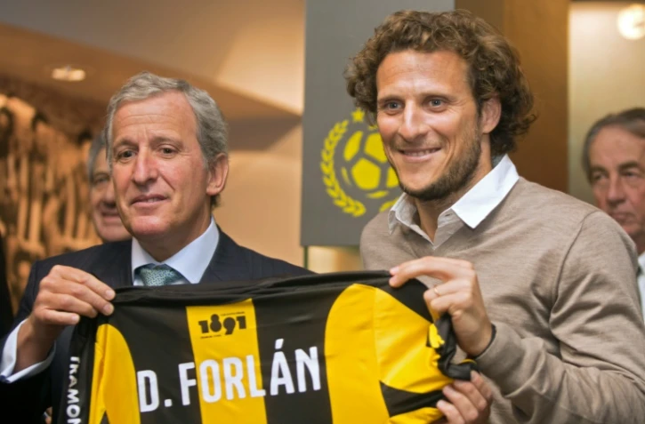 Juan Pedro Damiani, ici en qualité de président de Penarol, lors de la présentation de Diego Forlan, le 20 juillet 2015 à Montevideo