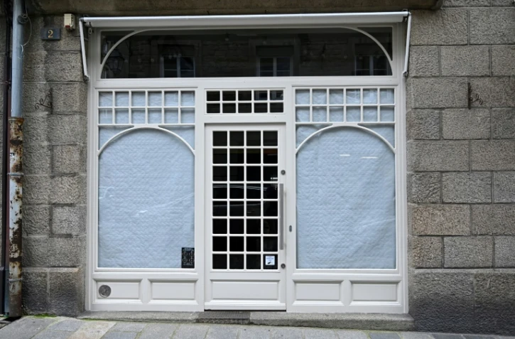 Un magasin fermé dans le centre de Saint-Malo, le 16 novembre 2020