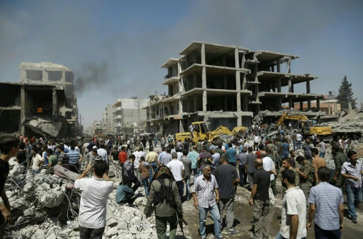 Quatorze personnes ont été tuées et des dizaines blessées dans deux attentats qui ont secoué la ville syrienne à majorité kurde de Qamichli, non loin de la frontière turque, le 27 juillet 2016