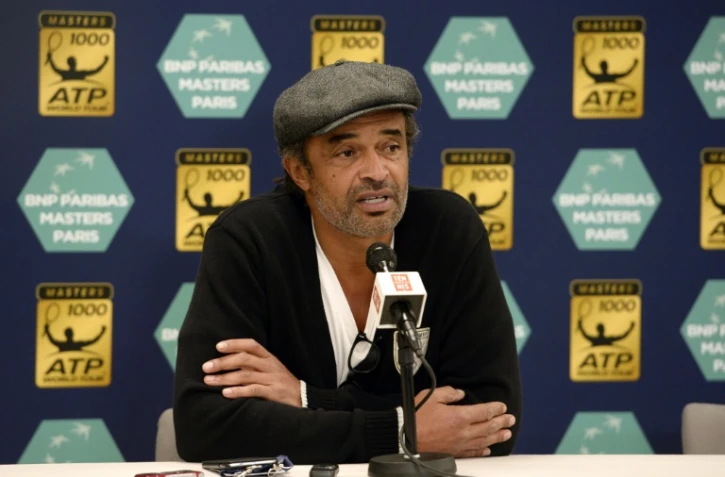 Le capitaine de l'équipe de France de Coupe Davis Yannick Noah lors d'une conférence de presse, le 2 novembre 2015 à Paris