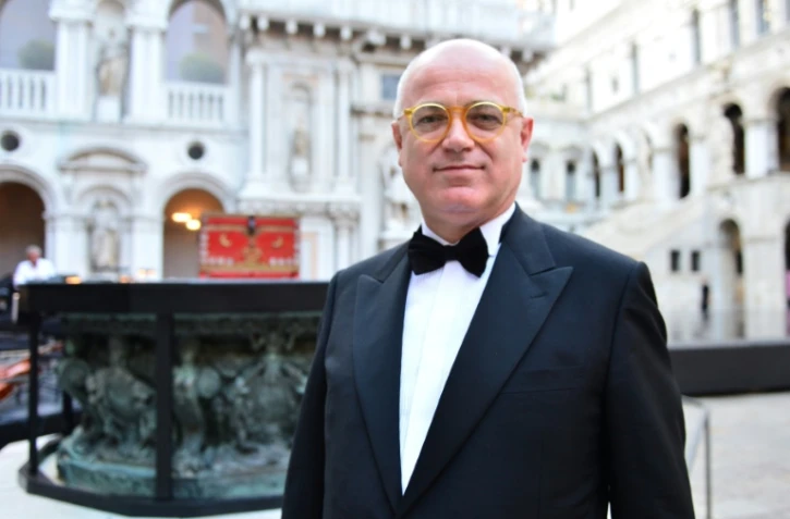 Fortunato Ortombina, alors directeur artistique de la Fenice devant le Palazzo Ducale le 10 juillet 2013 Ă Venise