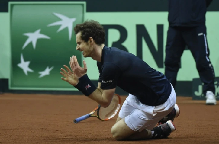 Le Britannique Andy Murray, ému, après sa victoire sur le Belge David Goffin en finale de la Coupe Davis, le 29 novembre 2015 à Gand