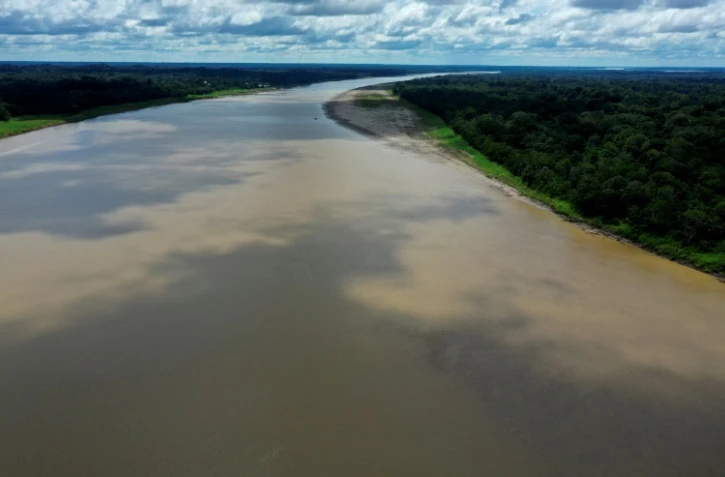 Vue aérienne du fleuve Amazone, près de Leticia, en novembre 2020 en Colombie