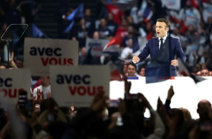 Le président-candidat à la présidentielle Emmanuel Macron (LREM)lors de son meeting à Nanterre, le 2 avril 2022