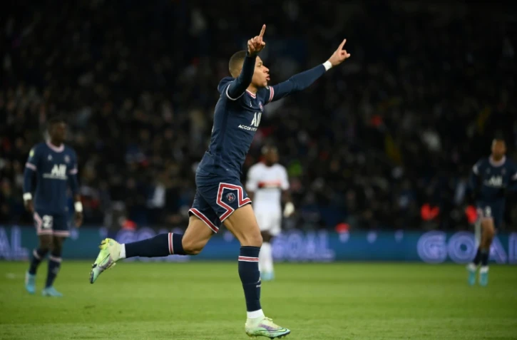 Kylian Mbappé, irrésistible contre Lorient, avec un doublé pour Paris au Parc des Princes, le 3 avril 2022 