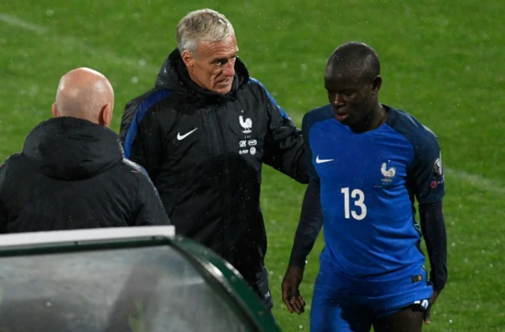 Le milieu de l'équipe de France N'Golo Kanté sort sur blessure face à la Bulgarie, le 7 octobre 2017 à Sofia