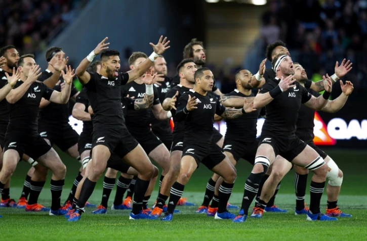 Les All Blacks effectuent le traditionnel Haka avant d'affronter les Wallabies lors du Rugby Championship, le 10 août 2019 à Perth