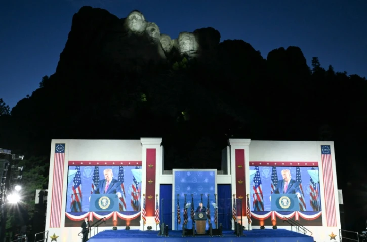 Donald Trump au pied du mont Rushmore, dans le Dakota du Sud, le 3 juillet 2026