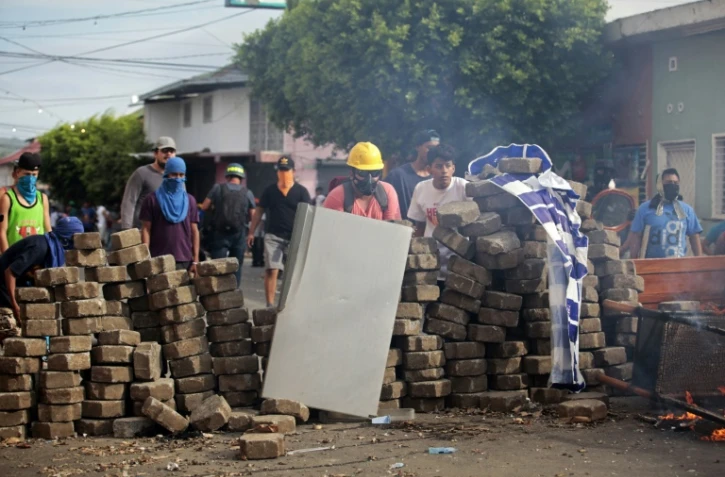 Des manifestants réclament la démocratie et le départ du président Daniel Ortega, le 12 mai 2018 à Masaya au Nicaragua