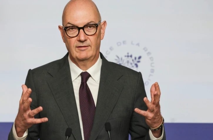 Le ministre de l'Economie et des Finances, Roland Lescure, lors d'une conférence de presse, le 1er octobre 2026 à Paris