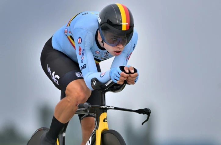 Le coureur belge Wout Van Aert lors du contre-la-montre individuel des Mondiaux de cyclisme sur route à Bruges, le 19 septembre 2021