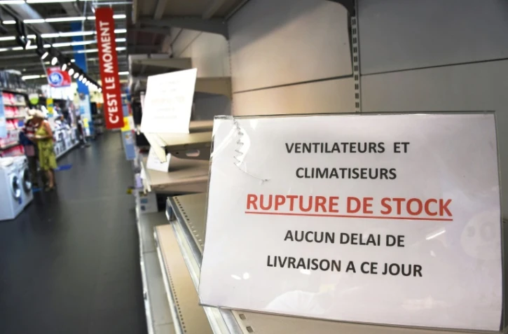 Rupture de stocks de ventilateurs et climatiseurs dans un magasin de Lormont (Gironde), le 20 juin 2017