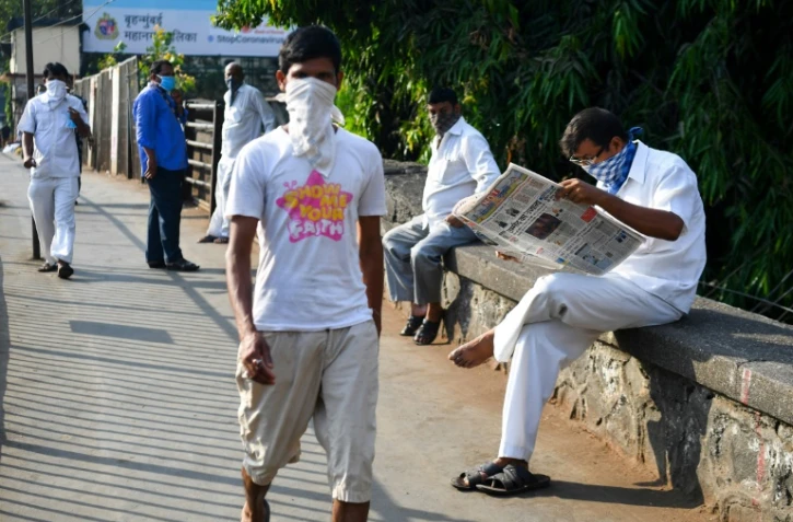 Nulle part où aller: le bidonville indien de Dharavi au piège du coronavirus