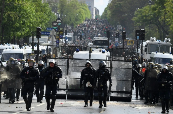 Les forces de l'ordre déployées dans Paris lors de la manifestation du 1er mai 2018