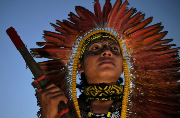 Un membre de la tribu Huni Kuin lors d'une manifestation à Brasilia, le 22 août 2021