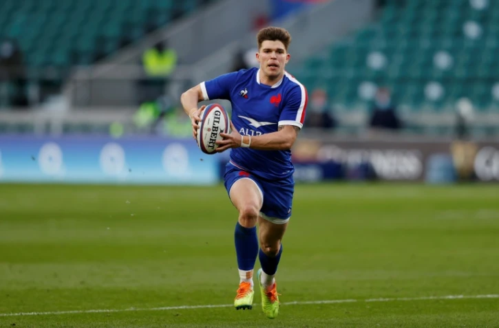 L'ouvreur du XV de France Matthieu Jalibert face à l'Angleterre, lors du tournoi des Six nations, le 13 mars 2021 à Twickenham