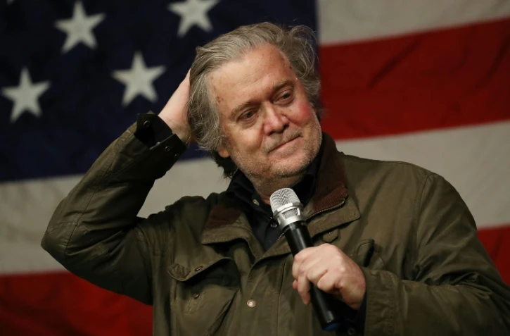 Stephen Bannon, ex-conseiller du président américain Donald Trump, s'exprime lors d'une réunion politique le 5 décembre 2017 à Fairhope (Alabama, sud)
