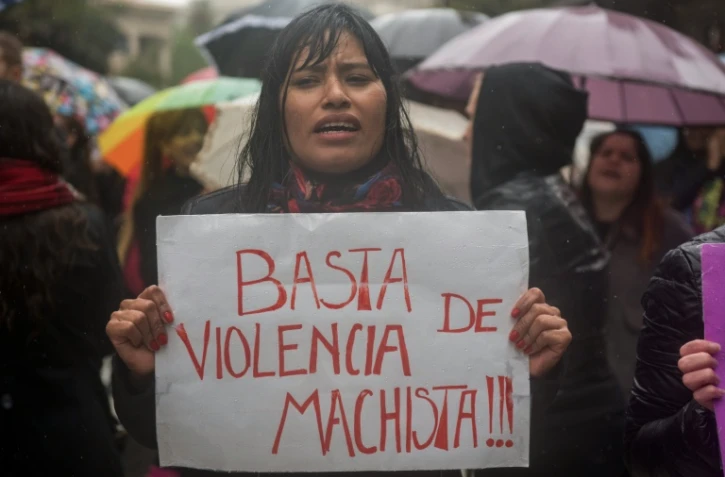 Manifestation contre les violences contre les femmes après le meurtre violent de Lucia Pérez, droguée, violée et torturée, à Buenos Aires le 19 octobre 2016