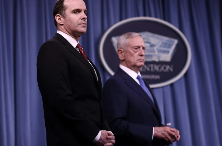 Brett McGurk, émissaire des Etats-Unis pour la coalition internationale antijihadistes, et le ministre de la Défense Jim Mattis, le 19 mai 2018 à Washington