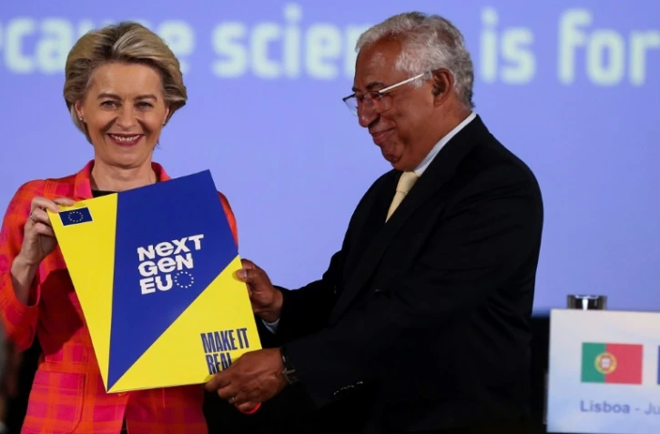 Le Premier ministre portugais, Antonio Costa et la présidente de la Commission européenne Ursula von der Leyen, lors d'une conférence de presse à Lisbonne, le 16 juin 2021