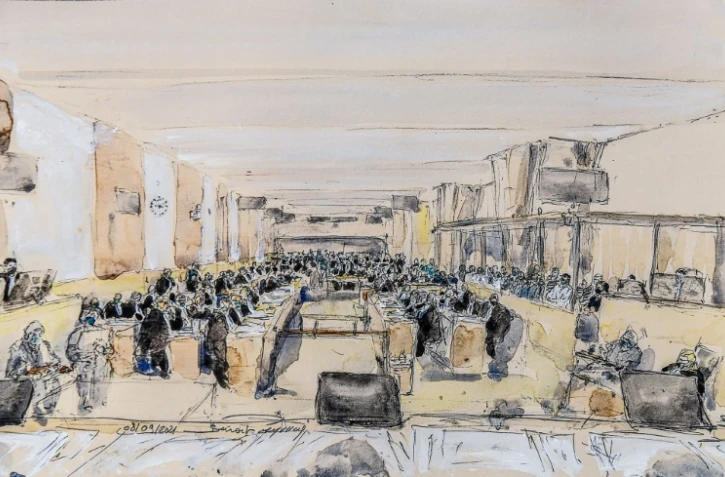 Deuxième journée d'audience jeudi au procès des attentats du 13-Novembre, avec l'inconnue Abdeslam