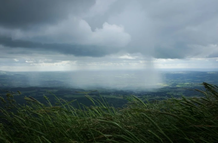 Maintien de la vigilance orange dans le nord et en Normandie selon Météo France
