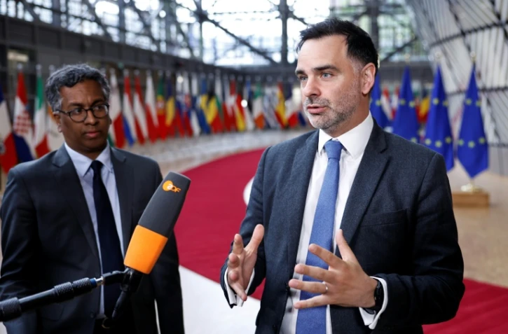 Le ministre français du Commerce extérieur, Laurent Saint-Martin, lors d'une réunion du Conseil des Affaires étrangères à Bruxelles le 15 mai 2025
