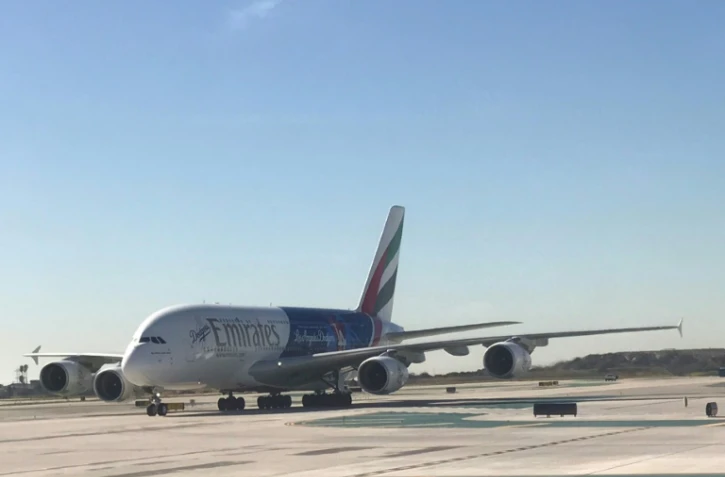 Un Airbus d'Emirates sur le tarmac de l'aéroport de Los Angeles, le 30 janvier 2017