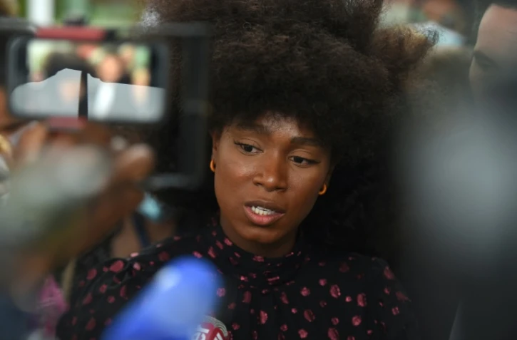 Assa Traoré, soutien de ses frères Bagui, aquitté, et Adama, mort en 2016 peu après son arrestation par les gendarmes. le 9 juillet à Pontoise