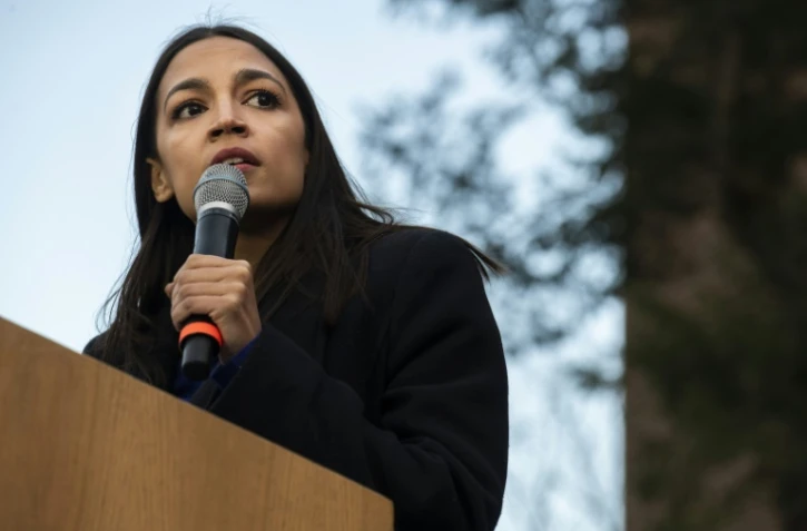 L'élue démocrate du Congrès Alexandria Ocasio-Cortez, le 9 mars 2020 à Ann Arbor, dans le Michigan 