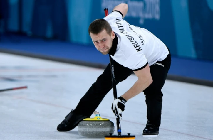 Le Russe Alexander Krushelnitsky et sa femme Anastasia Bryzgalova face au double mixte américain américain, à Pyeongchang, le 8 février 2018
