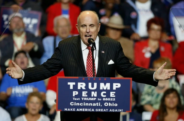 L'ex-maire de New York Rudy Giuliani, fidèle soutien de Donald Trump, le 13 octobre 2016 lors d'un meeting de campagne dans l'Ohio