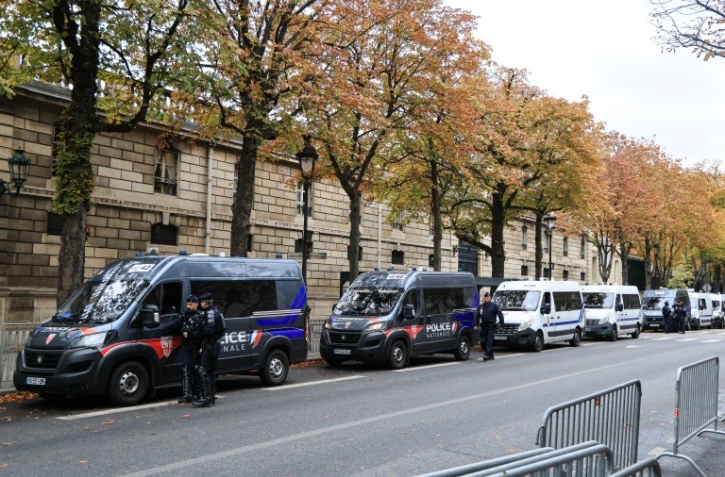 Forces de l'ordre Ă Paris