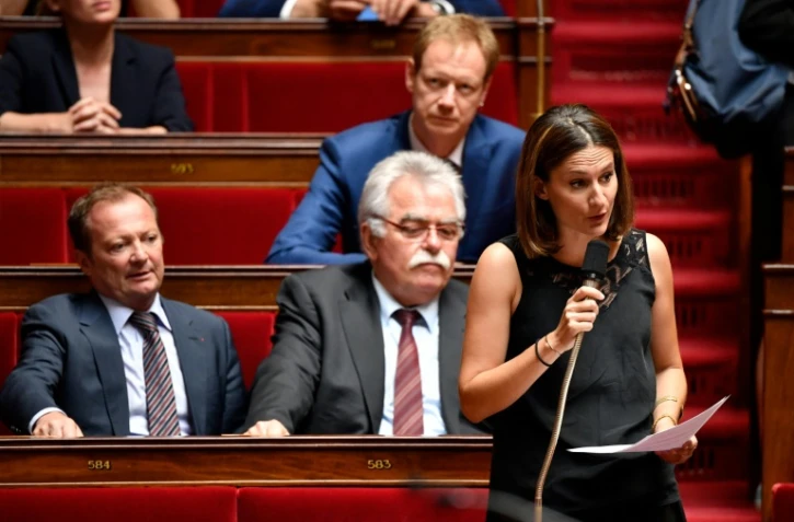 Le députée communiste Elsa Faucillon à l'Assemblée nationale à Paris, le 1er août 2018