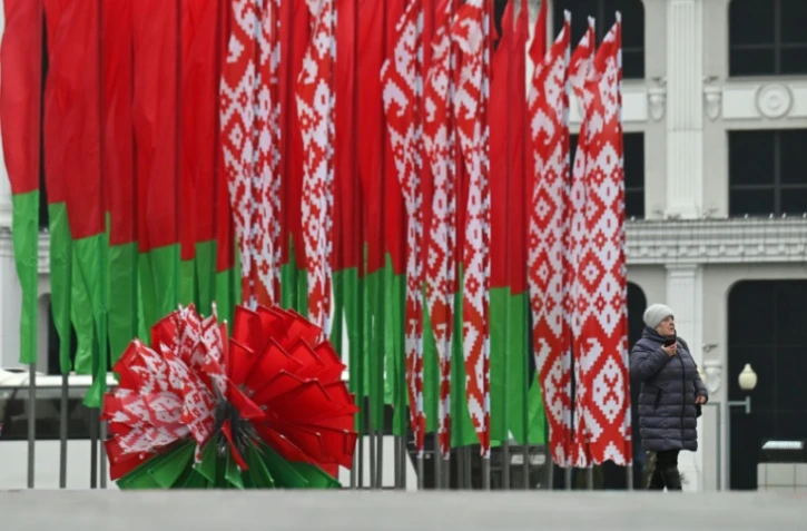 Des décorations aux couleurs du Bélarus, le 23 janvier 2025 à Minsk
