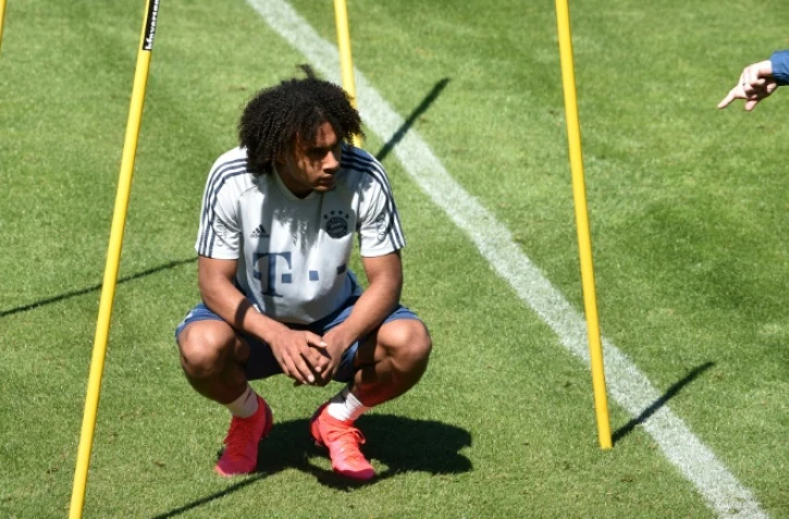 L'attaqant néerlandais Joshua Zirkzee reprenant son souffle pendant un entraînement du Bayern, à Munich, le 22 avril 2020