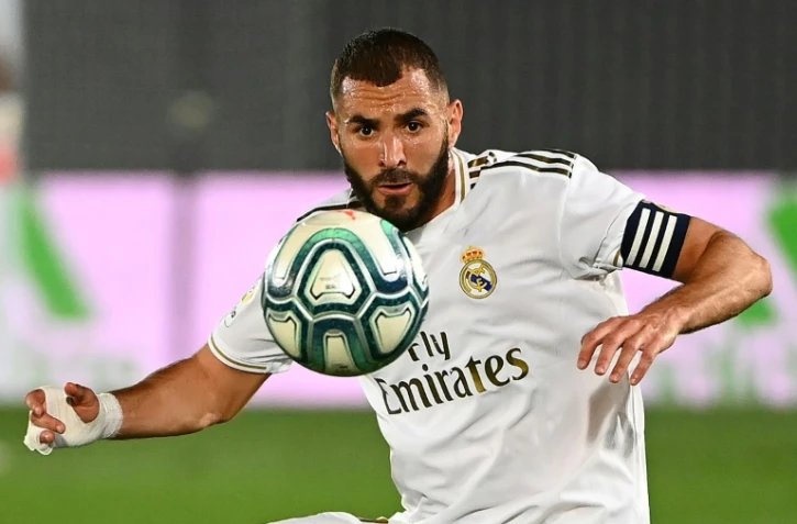 L'avant-centre du Real Karim Benzema lors du match contre Alaves le 10 juillet 2020 au stade Alfredo-Di Stefano de Madrid